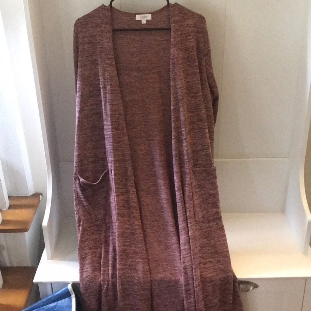 Large Lularoe Sarah!